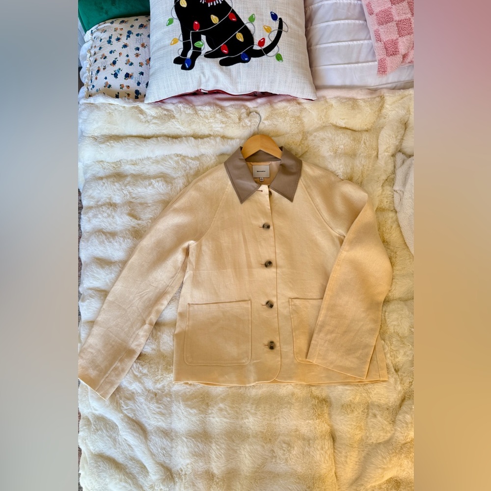 Reformation Lila Linen Jacket In Parmesan, brand new without tags, never worn. - Picture 6 of 14